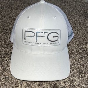 PFG white hat SnapBack